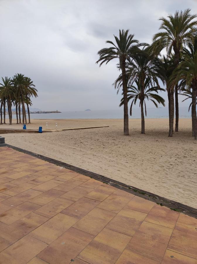 Apartment Primera Linea De Mar Con Piscina, Gimnasio Y Parking 2 Hab Y 2 Banos Villajoyosa
