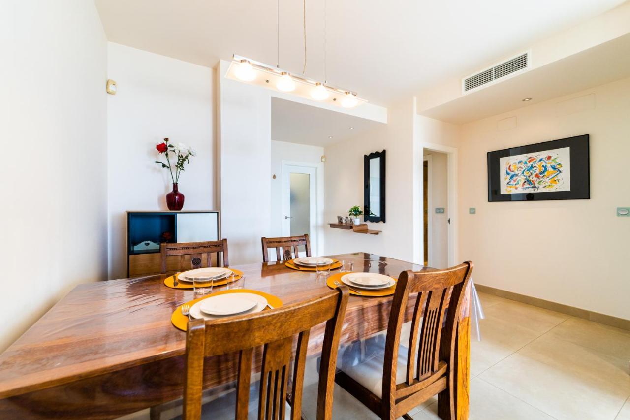 Primera Linea De Mar Con Piscina, Gimnasio Y Parking 2 Hab Y 2 Banos Apartment *
