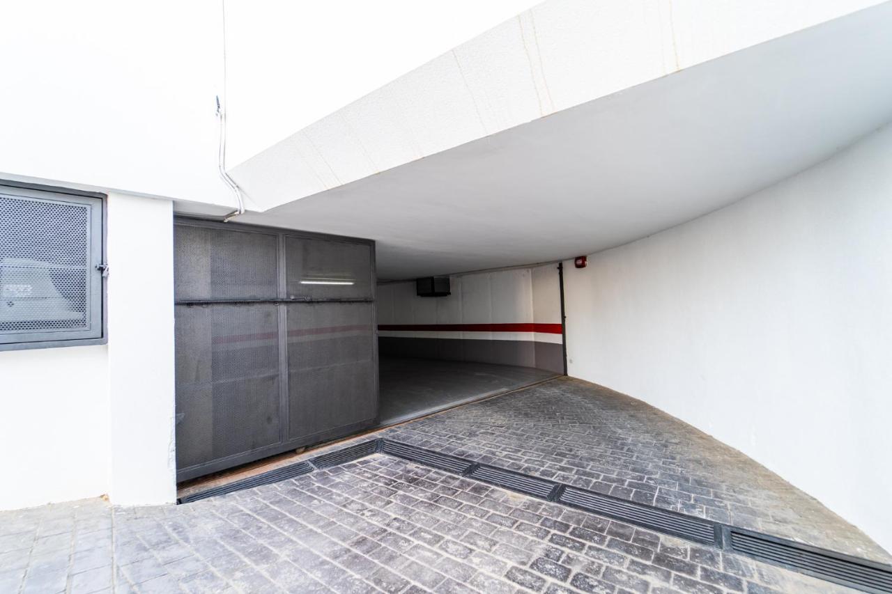 Primera Linea De Mar Con Piscina, Gimnasio Y Parking 2 Hab Y 2 Banos Apartment *