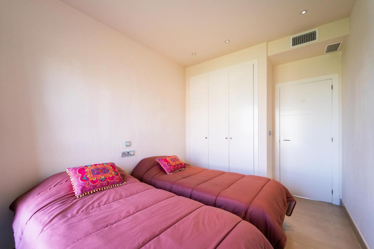 Primera Linea De Mar Con Piscina, Gimnasio Y Parking 2 Hab Y 2 Banos Apartment Villajoyosa