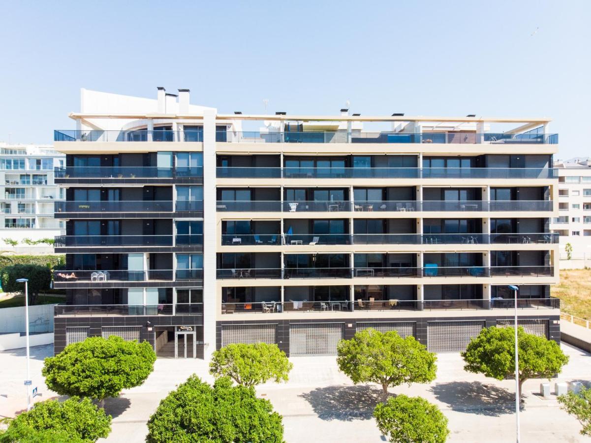 Primera Linea De Mar Con Piscina, Gimnasio Y Parking 2 Hab Y 2 Banos Apartment