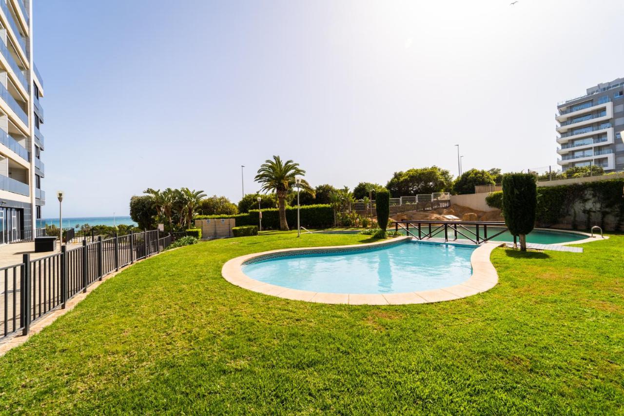 Primera Linea De Mar Con Piscina, Gimnasio Y Parking 2 Hab Y 2 Banos Villajoyosa