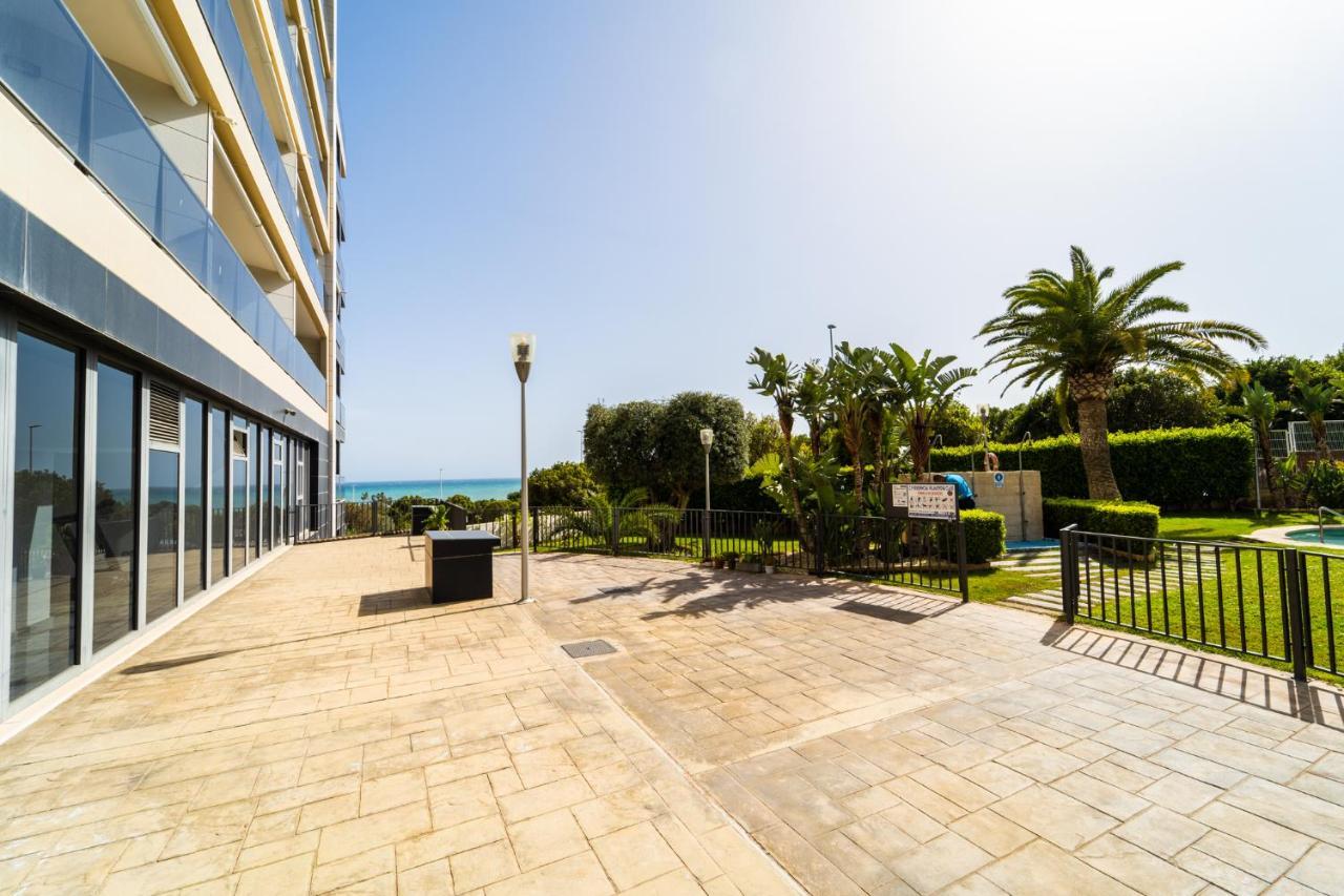 Primera Linea De Mar Con Piscina, Gimnasio Y Parking 2 Hab Y 2 Banos Apartment Villajoyosa