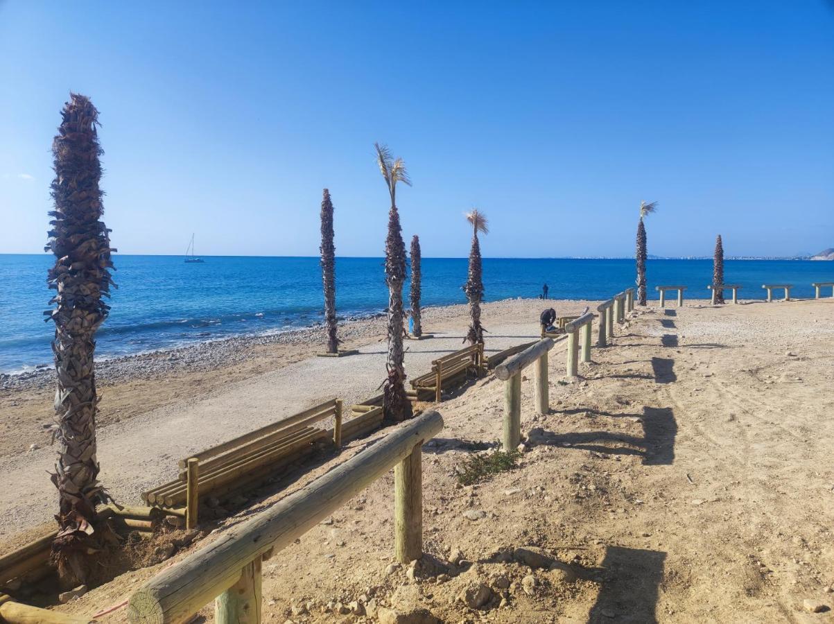 Primera Linea De Mar Con Piscina, Gimnasio Y Parking 2 Hab Y 2 Banos Apartment Villajoyosa